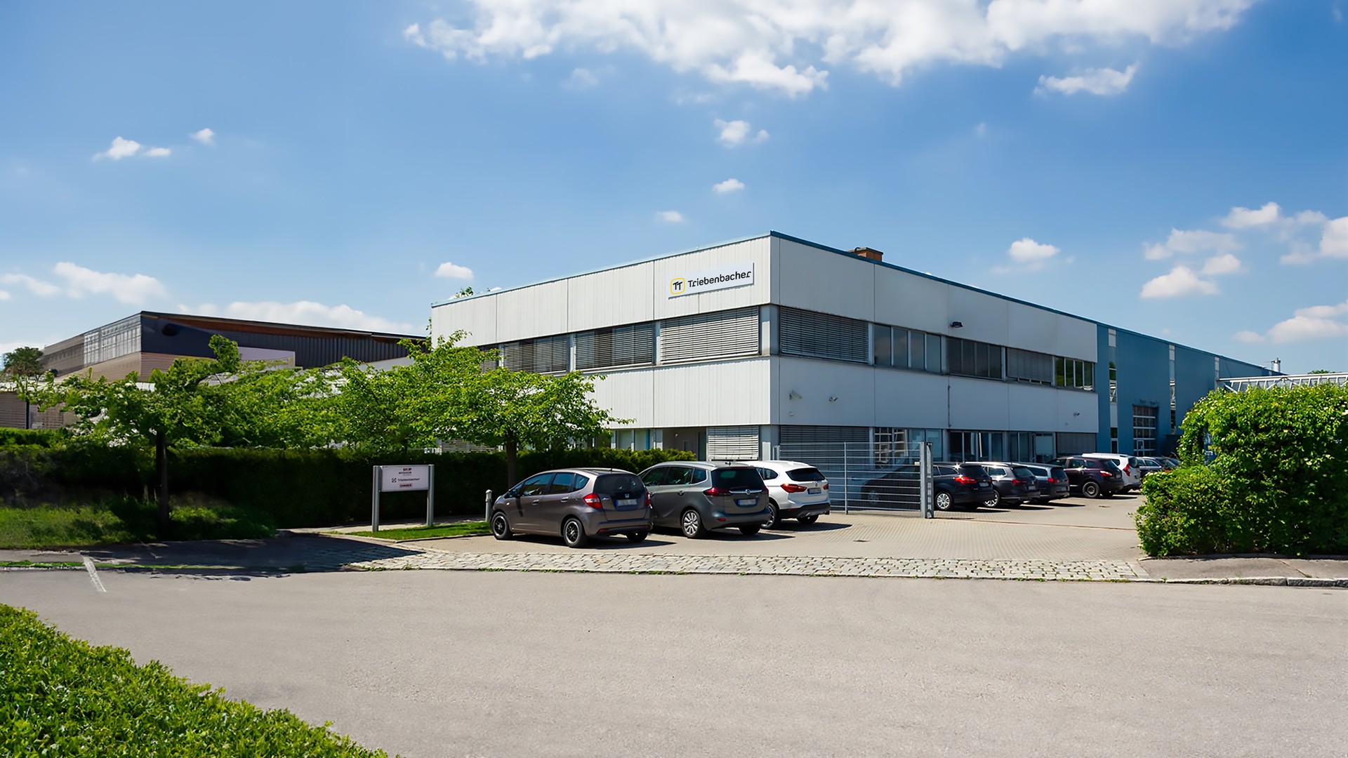 showroom-triebenbacher-betriebsgesellschaft-mbh Showroom Triebenbacher Betriebsgesellschaft mbH